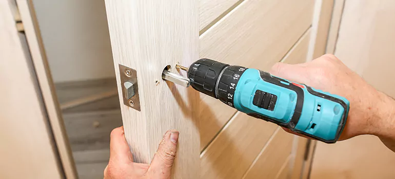 Old Door Knob Repair in Lealman, FL