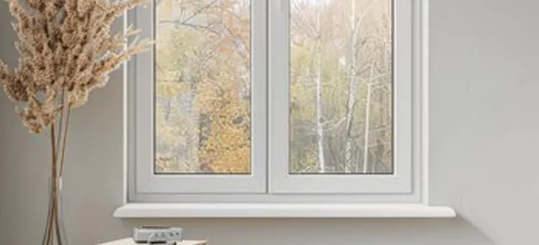 Vinyl Window Stool in Lealman, FL